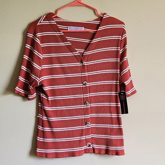 No Boundaries Rust Red Spiced Cider Ribbed Striped Button Down V Top Size3XL NWT - Picture 2 of 4